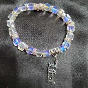 2 for 30$CRYSTAL ZODIAC BRACELET